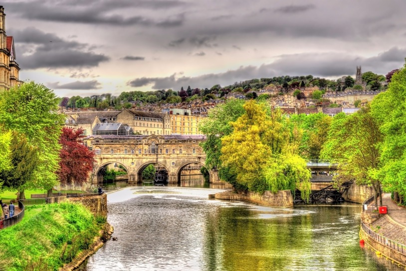 ROMANTIC BRITAIN AND IRELAND