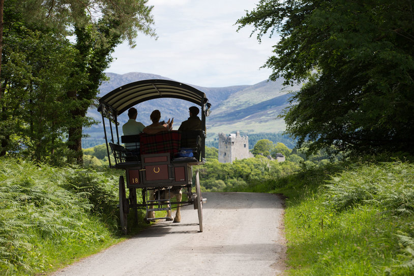 BEST OF IRELAND AND SCOTLAND (PREMIUM) SMALL GROUP