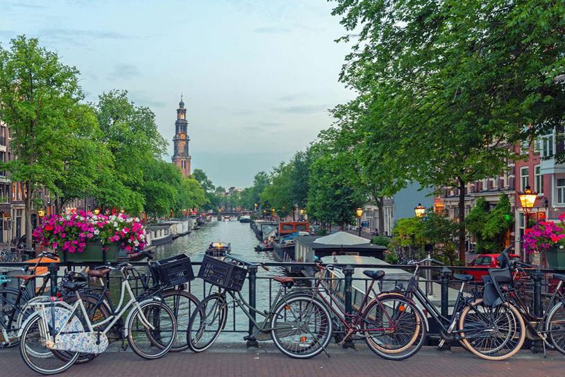 GLIMPSE OF EUROPE